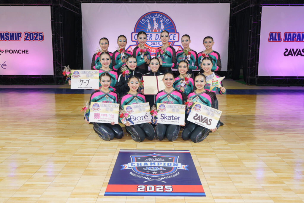 Open編成チャンピオン写真（APEX Dance World　APEX）